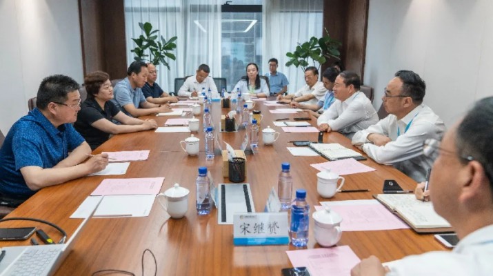 华池县县委书记辛少波一行到访众博·官方版网站登录入口_众博（中国）文旅集团