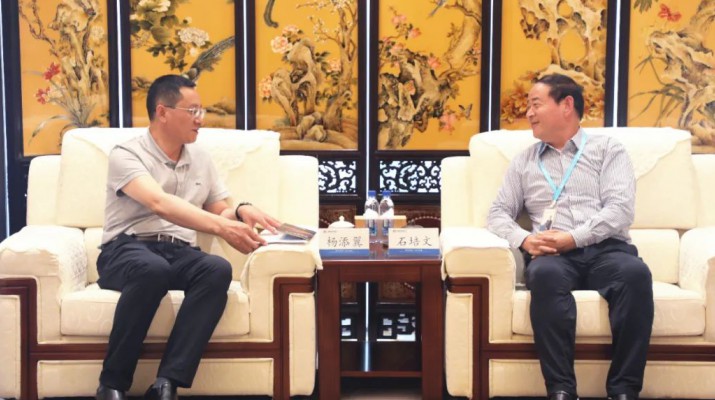 众博·官方版网站登录入口_众博（中国）文旅集团与环县人民政府座谈交流