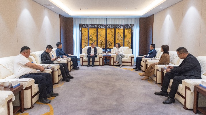 众博·官方版网站登录入口_众博（中国）文旅集团与阿拉善左旗座谈交流