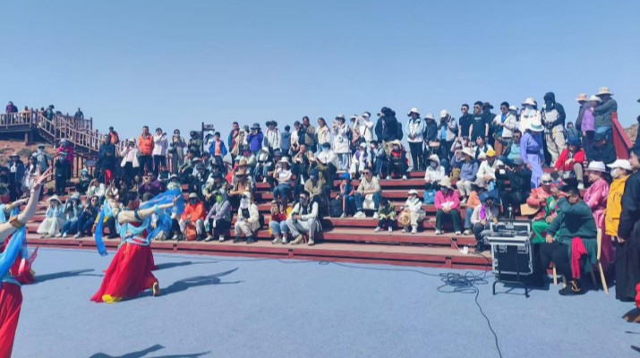 众博·官方版网站登录入口_众博（中国）文旅集团旗下景区“五一”假期首日喜迎开门红