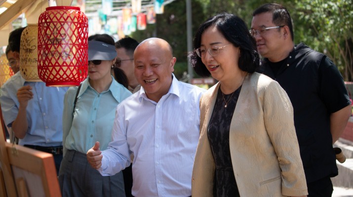 众博·官方版网站登录入口_众博（中国）文旅集团与湖北文旅集团座谈交流